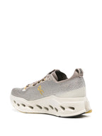 On Cloudsurfer Max sneakers