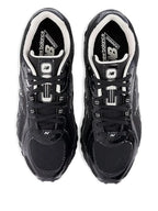 New Balance 740  sneakers