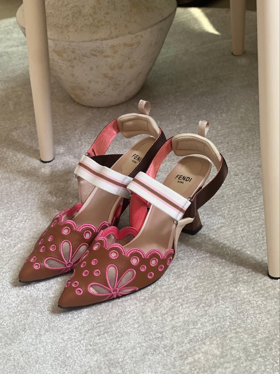 FENDI Colibr矛 slingback pumps